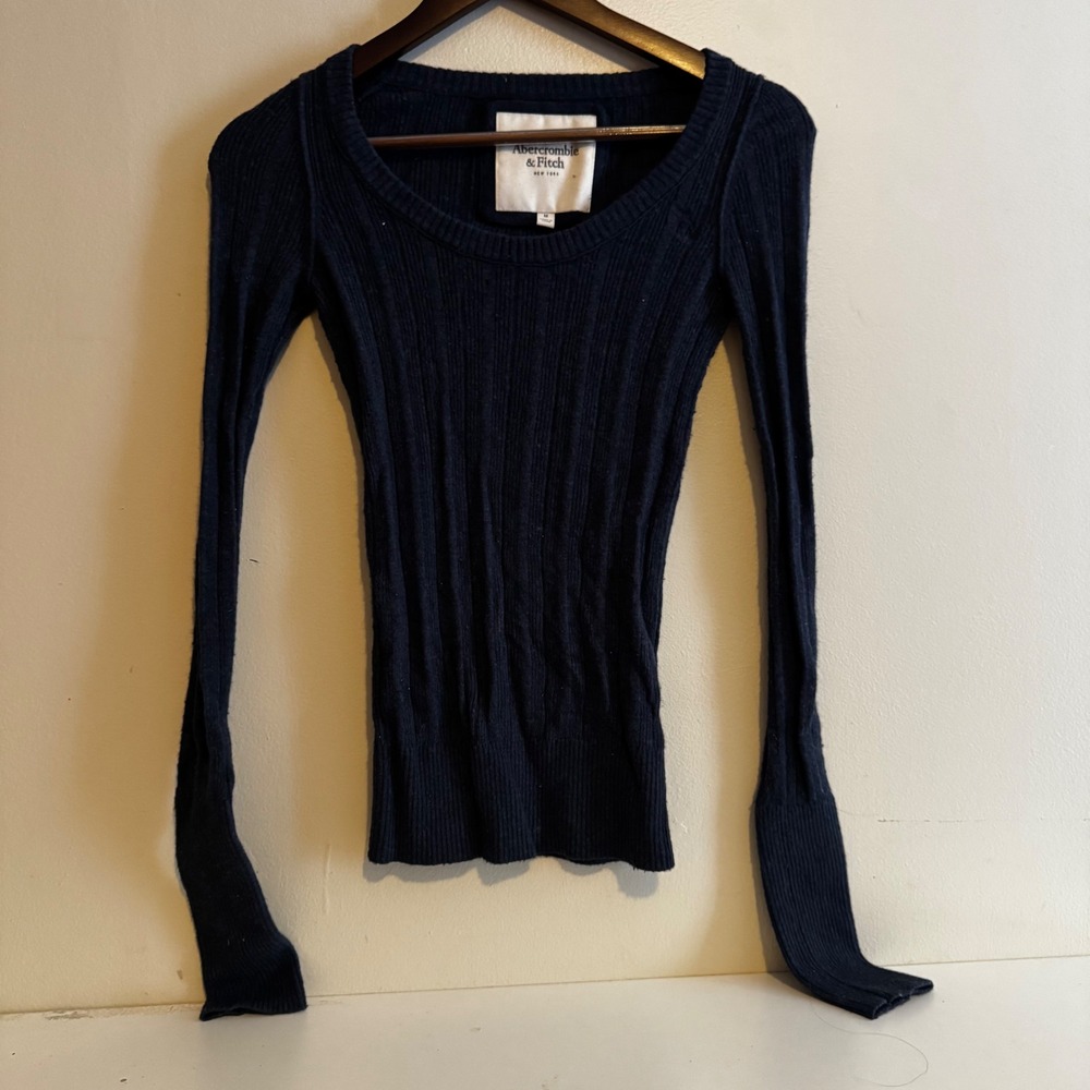 Abercrombie & Fitch Women's Navy Blue Ribbed Sweater M Classic Y2K